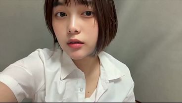 Bella and Chili lick each others muffs