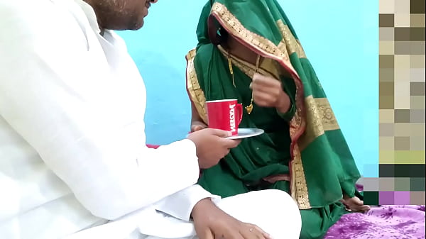 Desi step father called his step daughter on the pretext of having tea and tore her pussy (Clear Audio)
